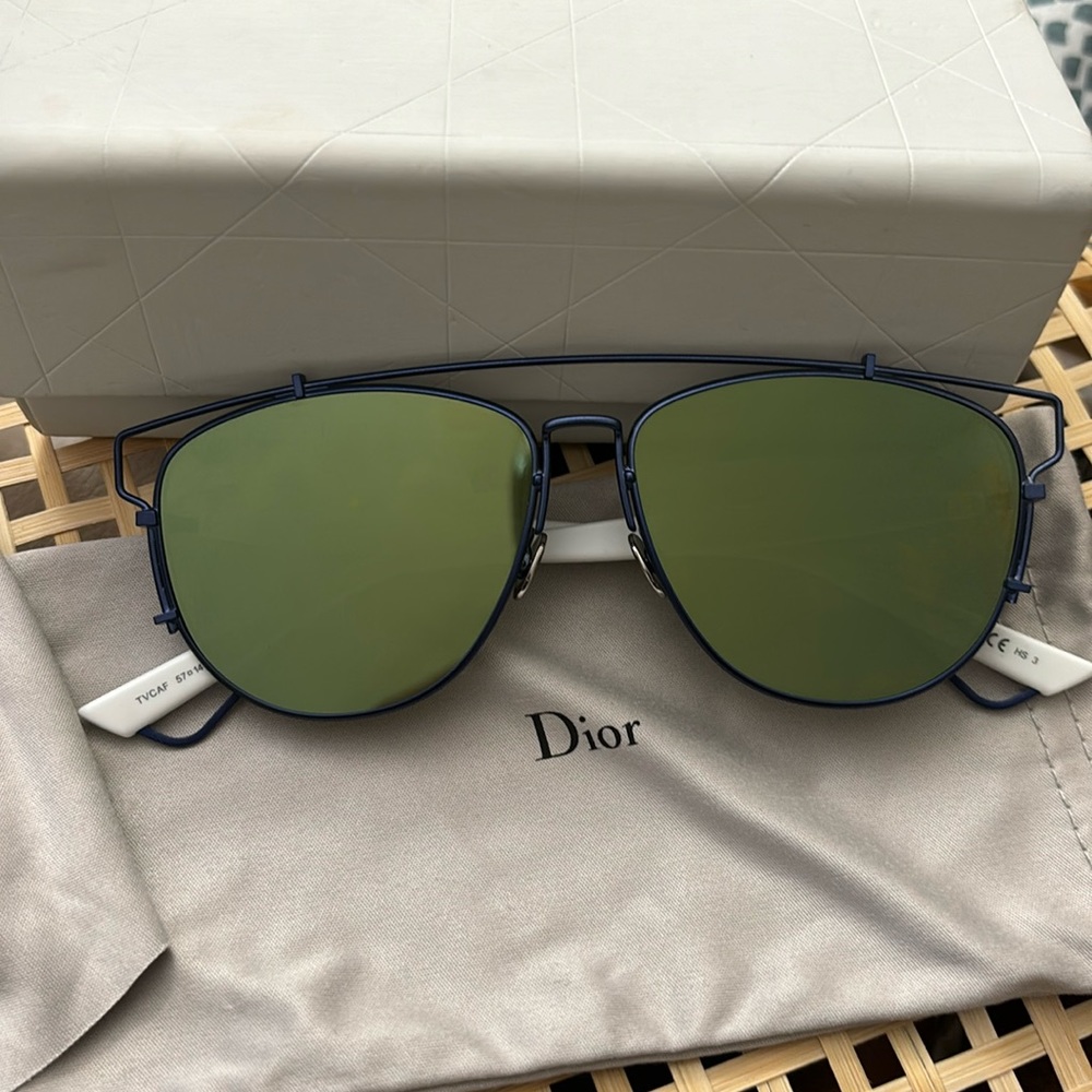 Preown Christian dior